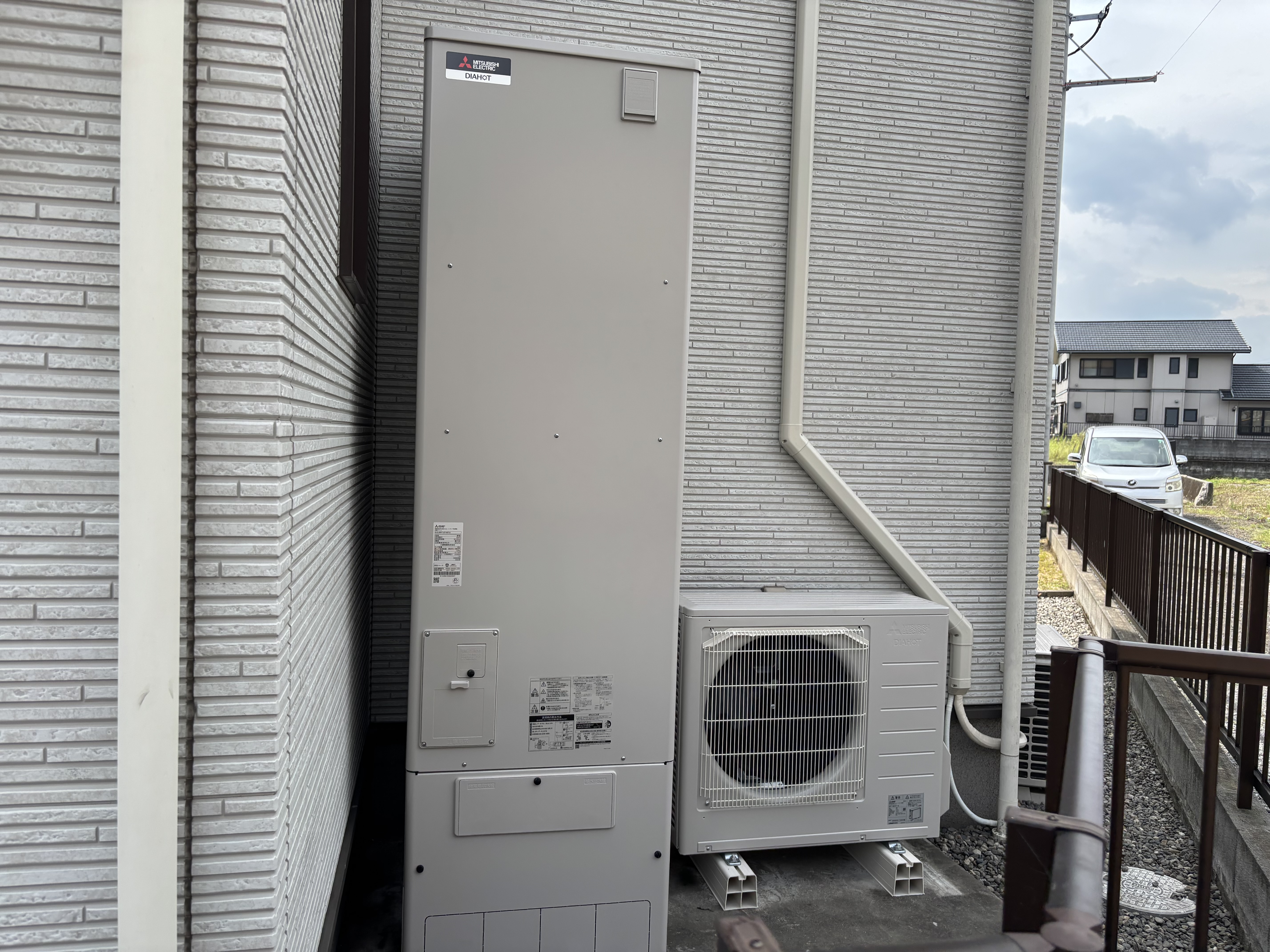 大分市S様邸SRT-S467U 三菱製エコキュート交換事例工事後写真