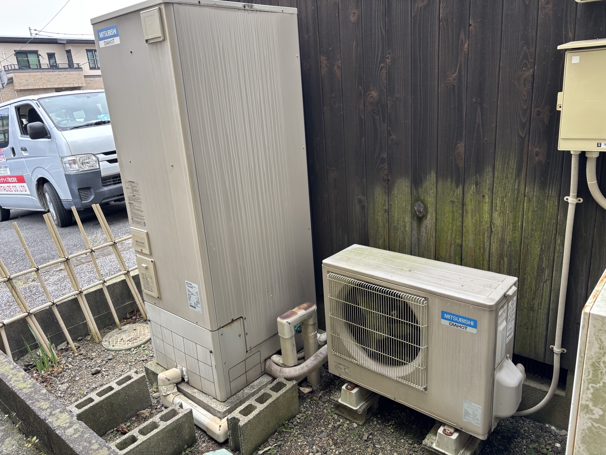 大分市S様邸HE-S37LQS パナソニックエコキュート交換施工事例工事前写真