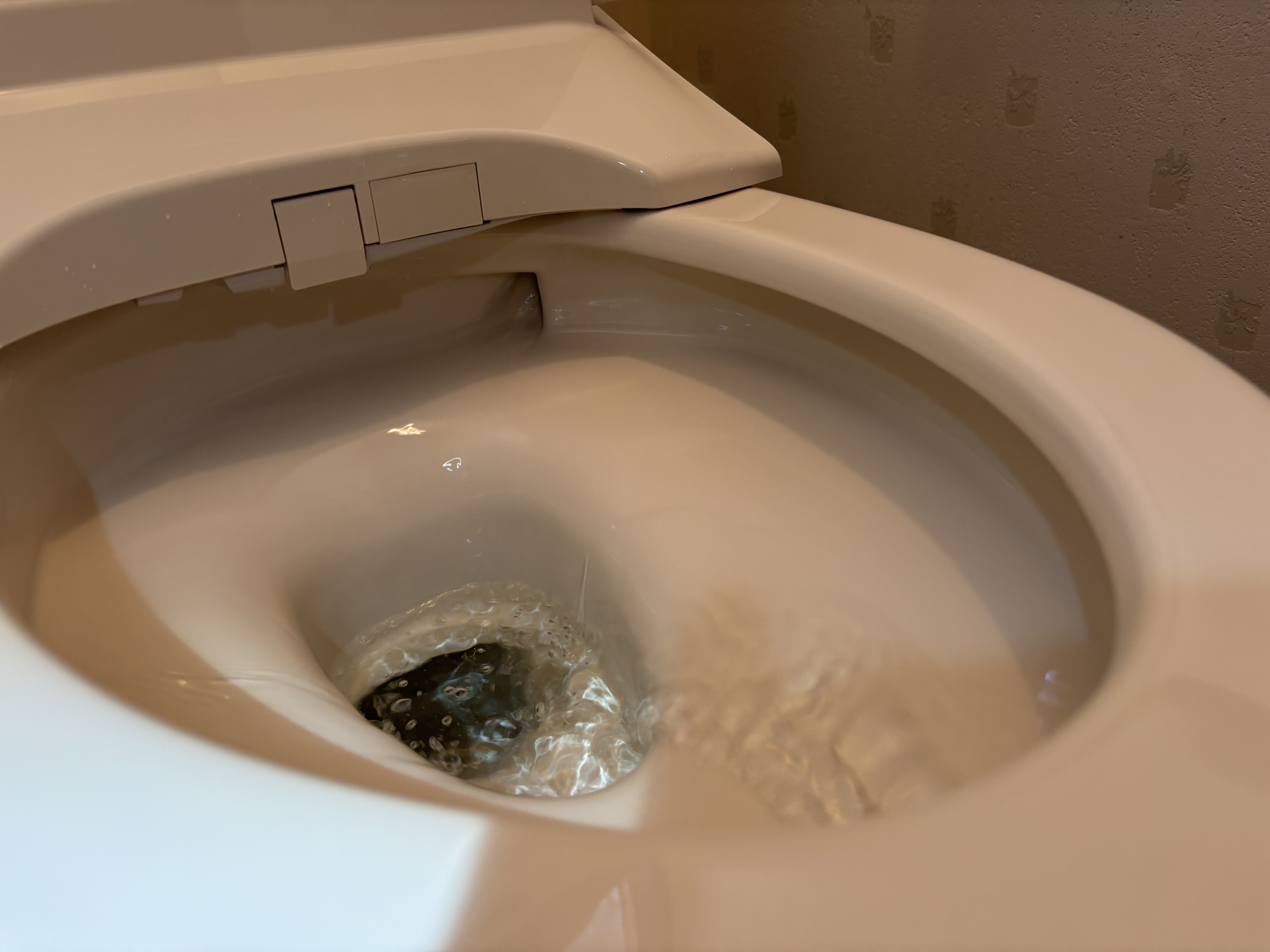 大分市K様邸トイレ　TOTOピュアレストQR+SS2交換工事後写真2