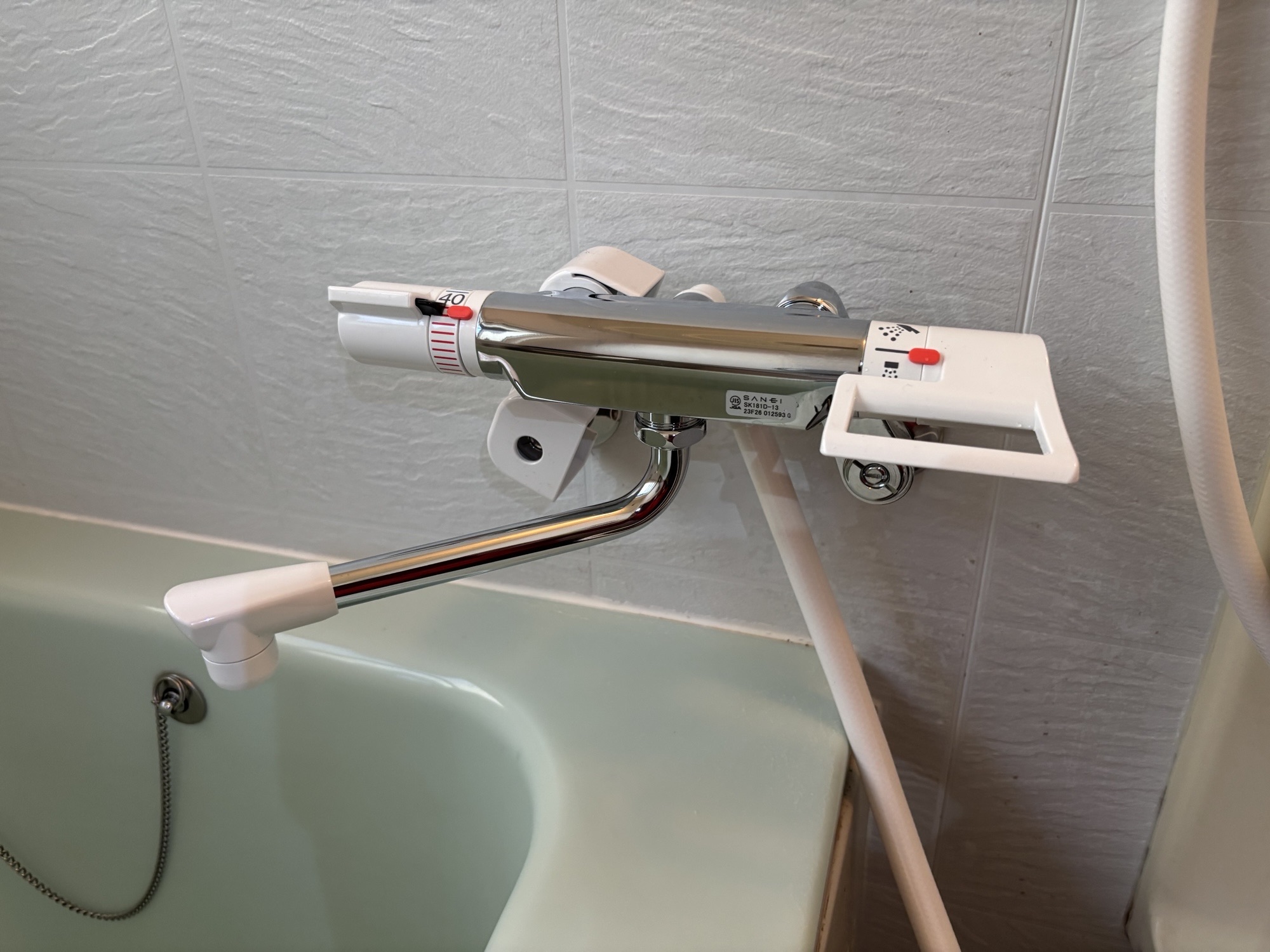 大分市K様邸SANEI SK181D-13浴室水栓交換工事後写真