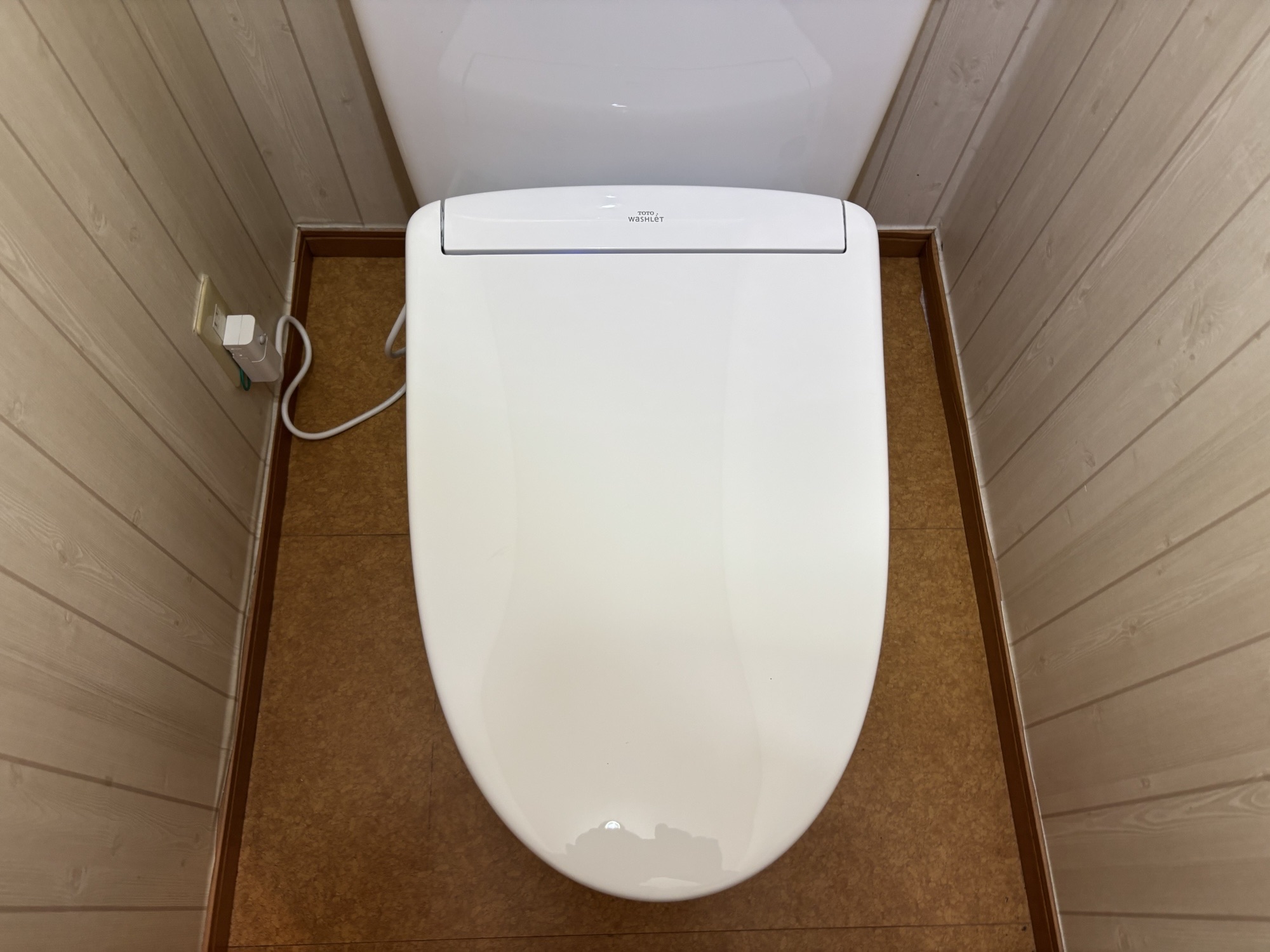 大分市I様邸トイレ交換 工事後写真2