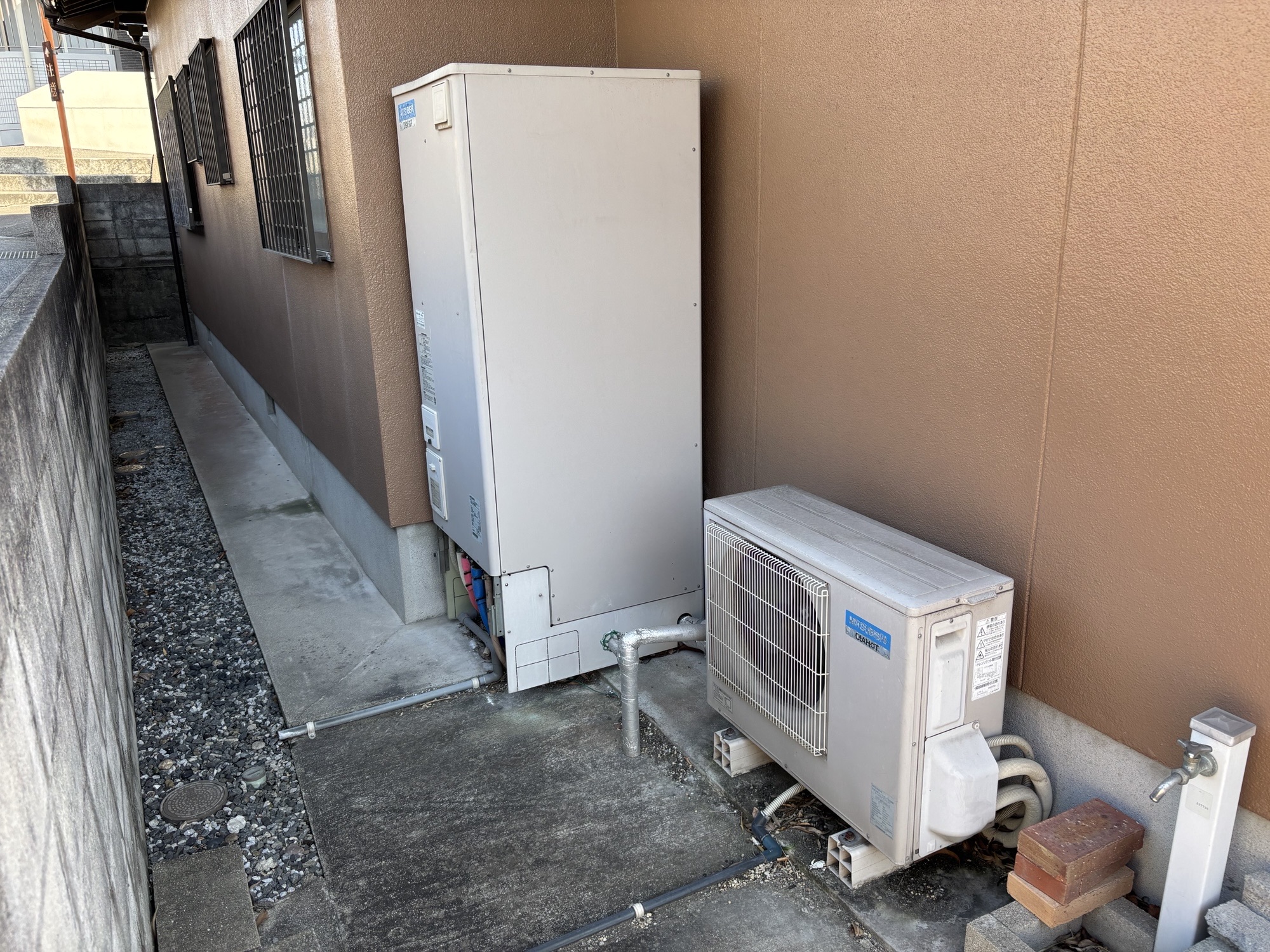 大分市S様邸エコキュート パナソニックHE-S37LQS工事前写真