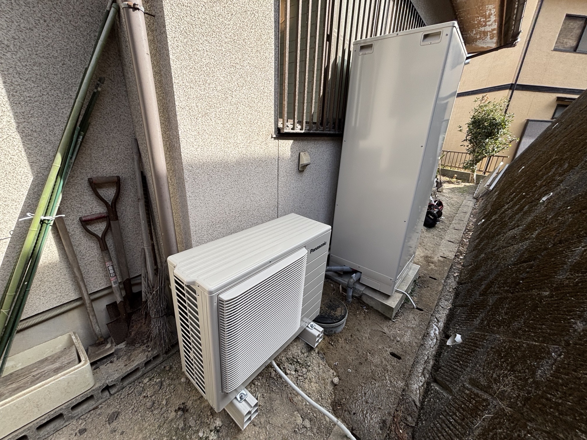 大分市S様邸エコキュート交換 パナソニックHE-SU37LQS工事後写真2