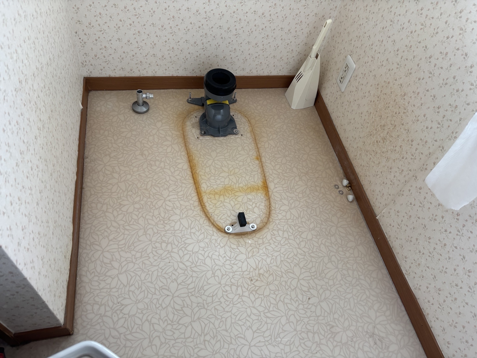 大分市M様邸トイレ交換　即日交換対応！工事イメージ01