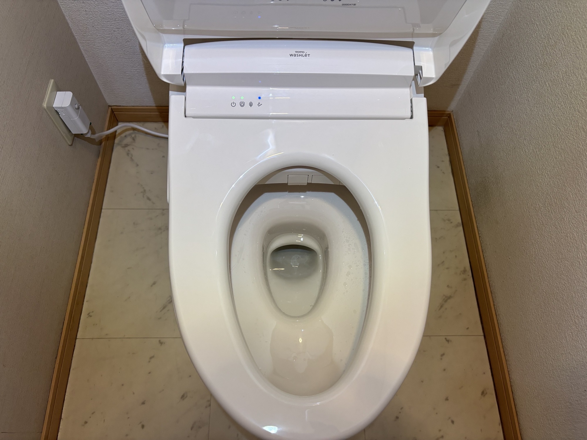 大分市T様邸トイレ交換工事後写真2
