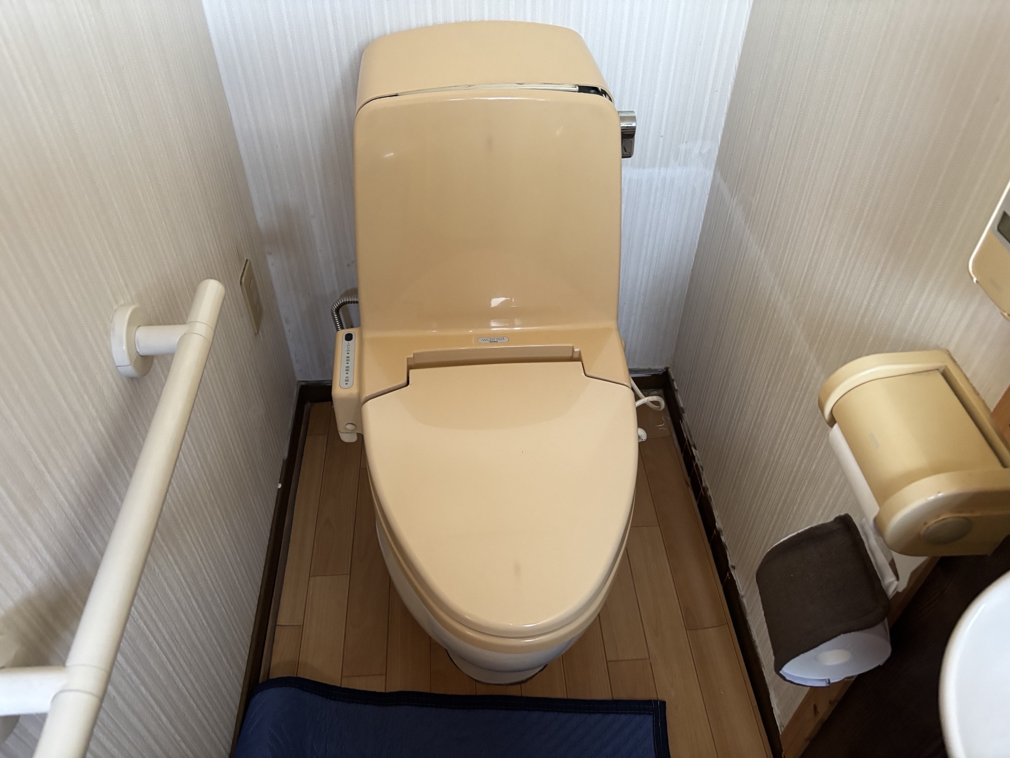 大分市S様邸トイレ交換工事前写真