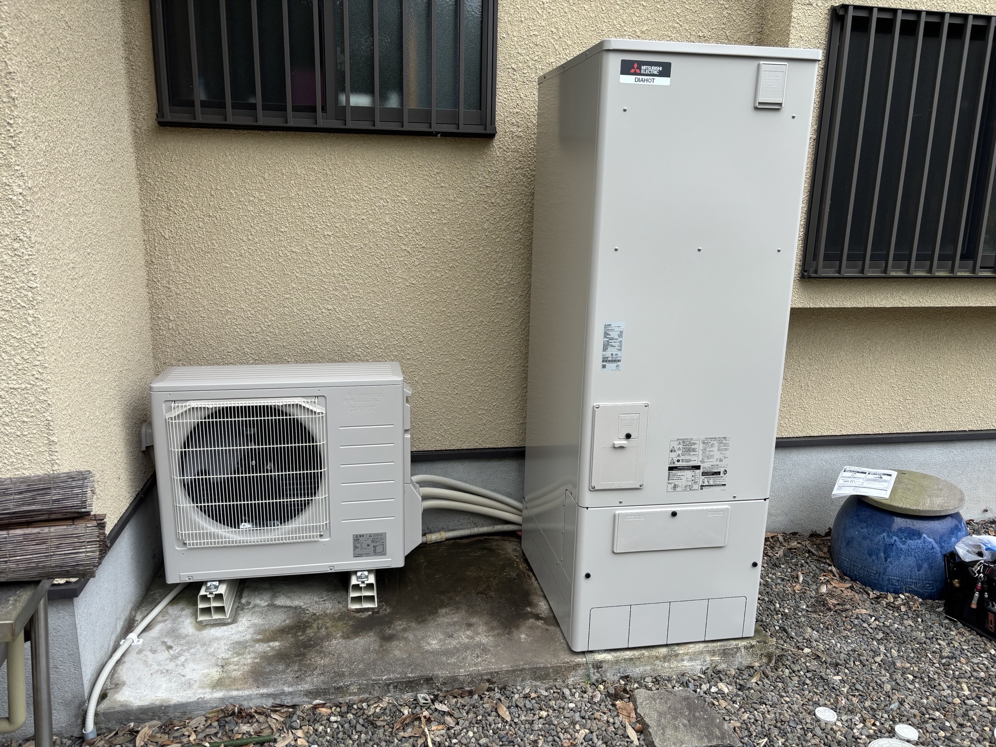 臼杵市Y様邸エコキュート交換工事後写真
