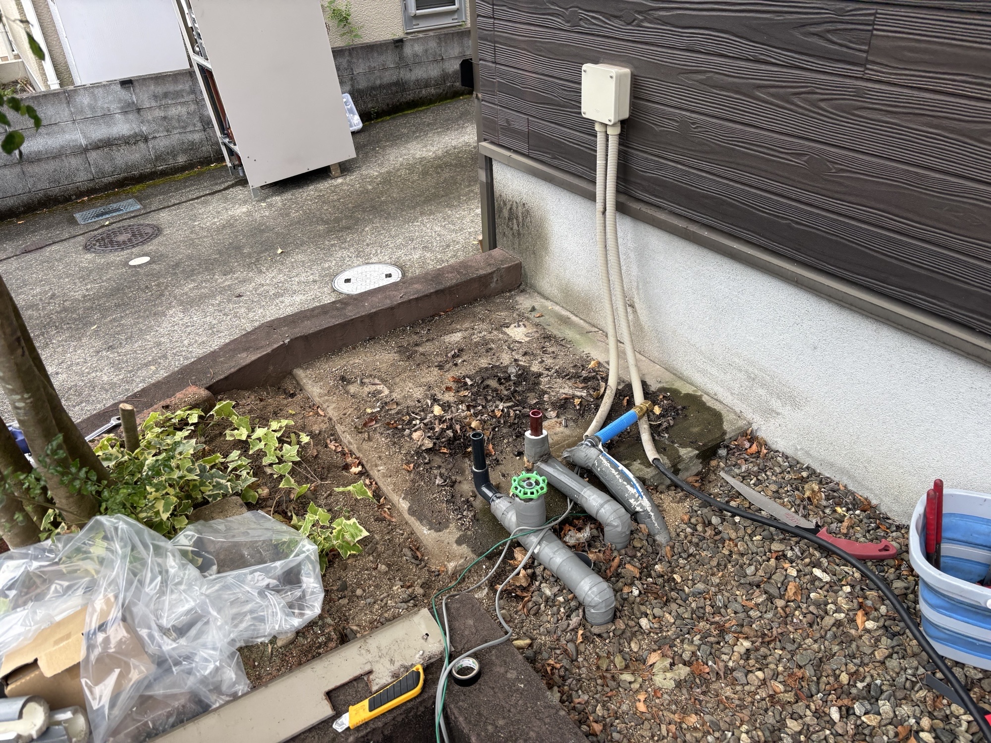 由布市挾間町N様邸電気温水器~エコキュート交換工事イメージ01