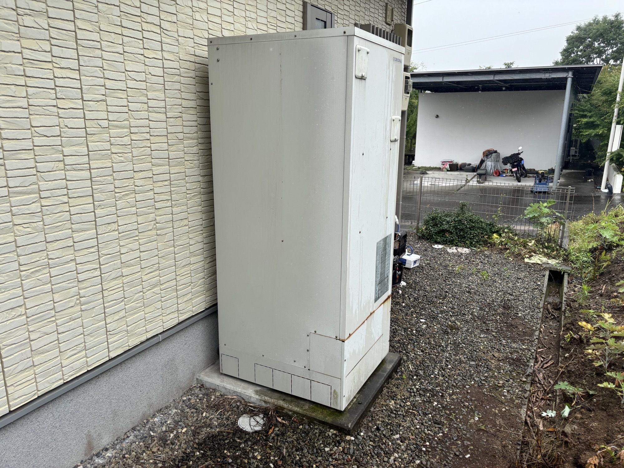 日出町Y様邸電気温水器～エコキュート工事前写真