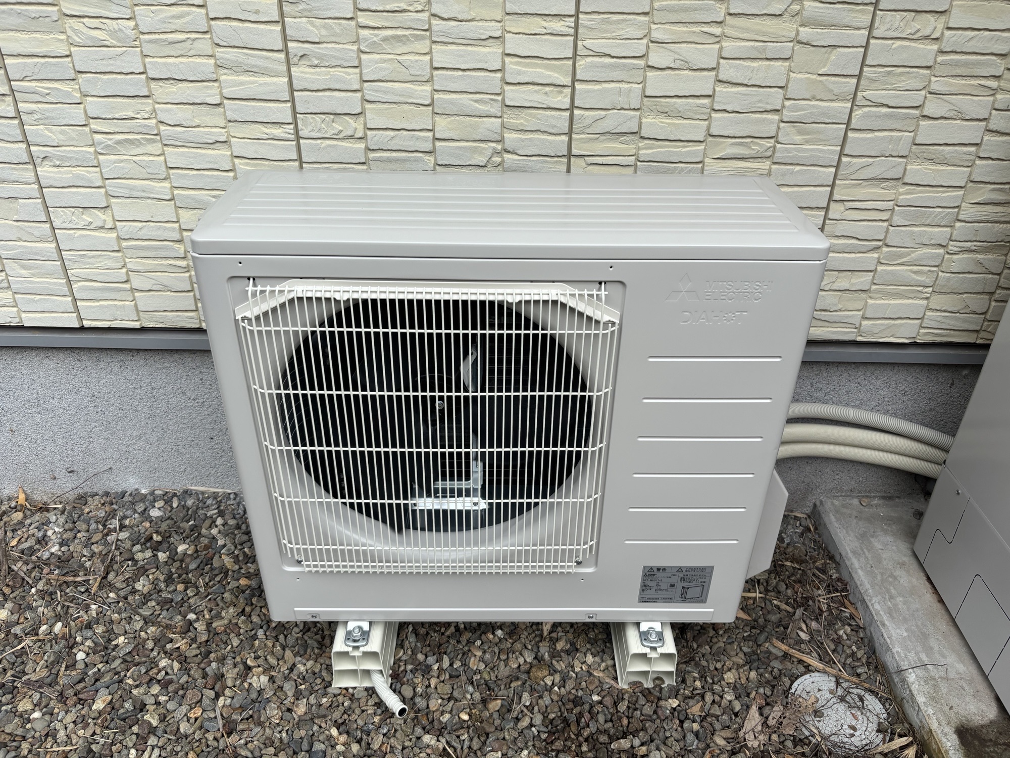 日出町Y様邸電気温水器～エコキュート工事後写真3