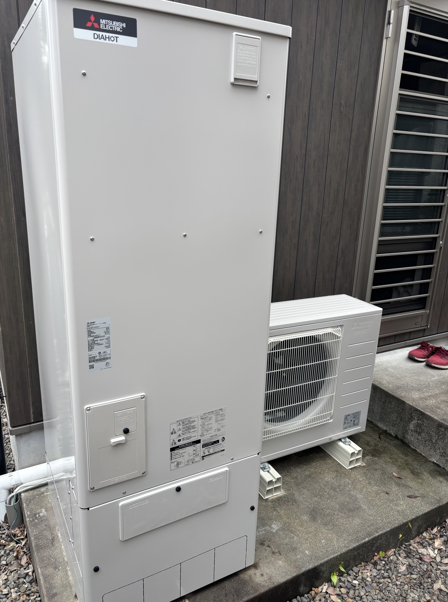 大分市I様邸エコキュート交換工事後写真2