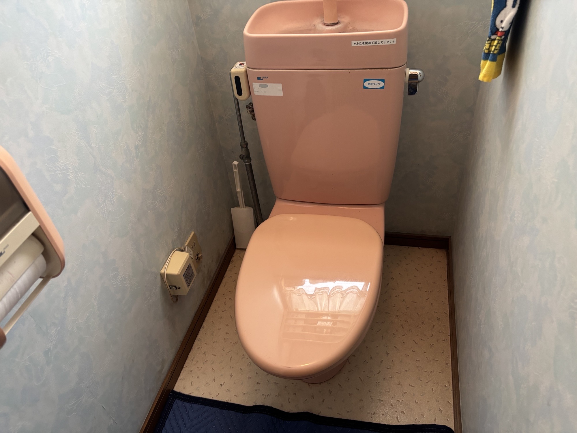 大分市W様邸１F・２Fトイレ交換工事前写真