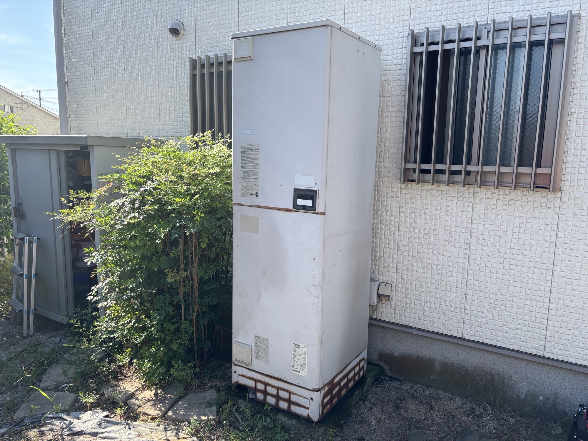 大分市S様邸電気温水器~エコキュート交換工事前写真