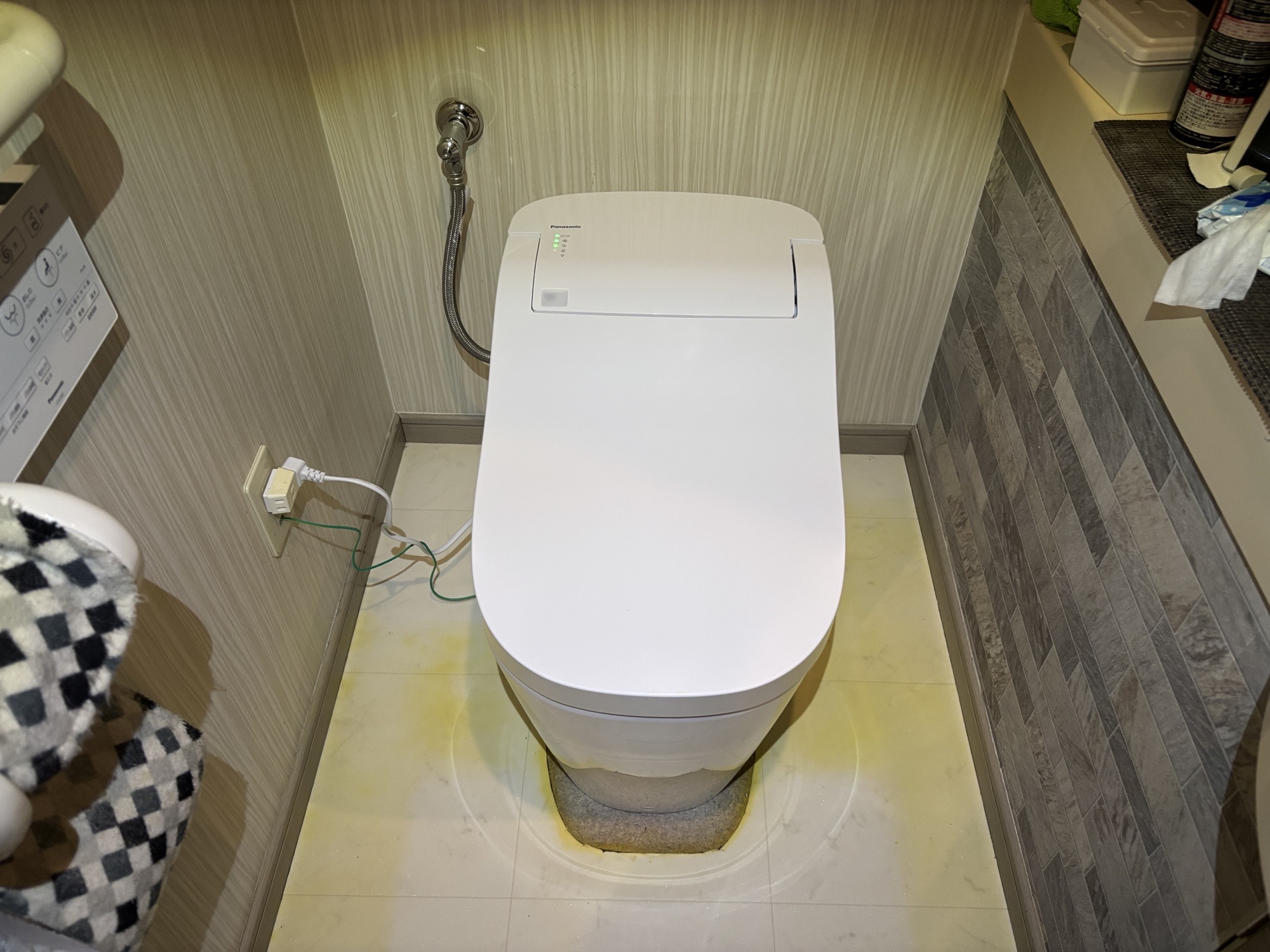 大分市G様邸トイレ交換工事後写真