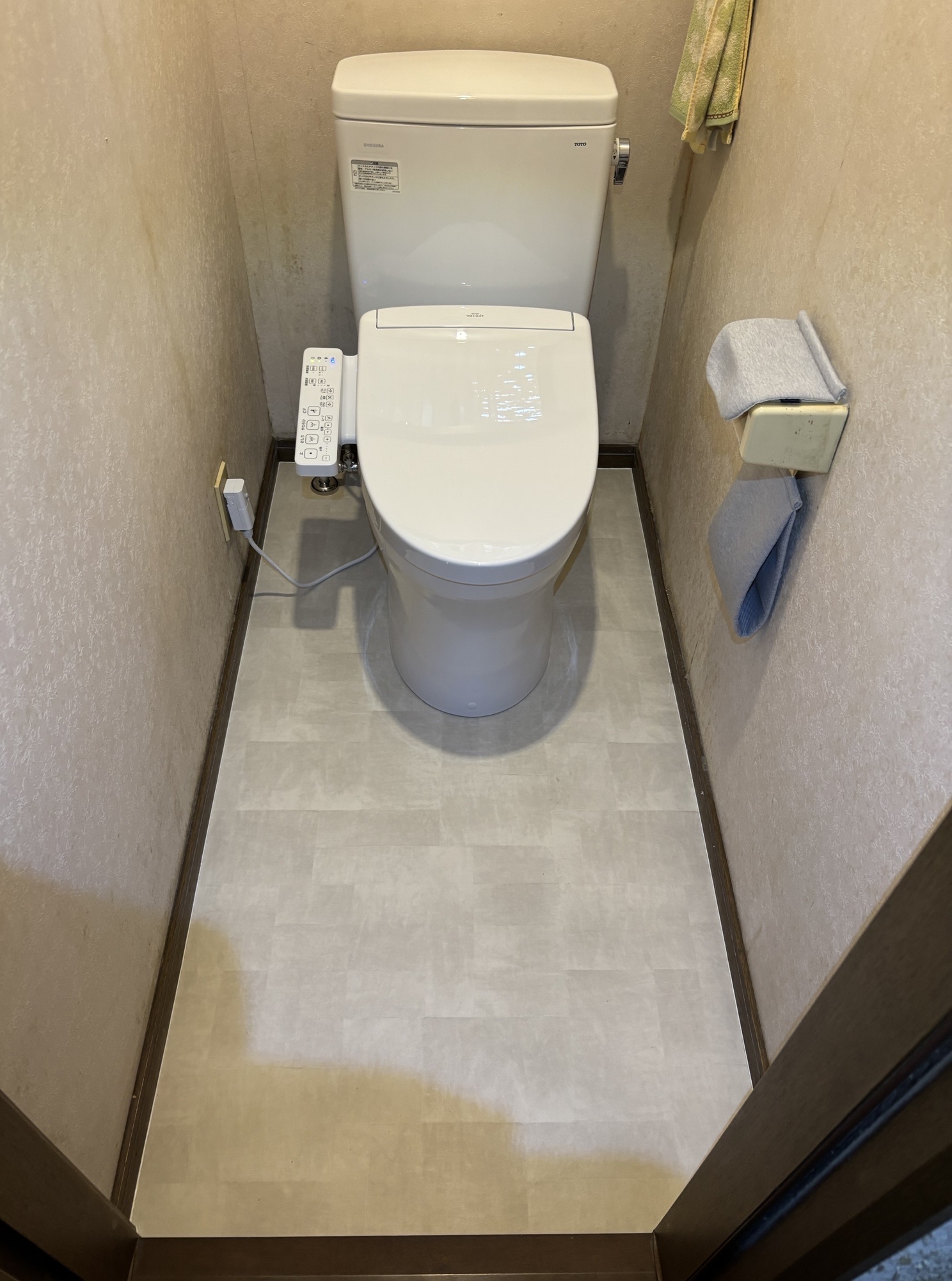 大分市K様邸トイレ交換及び床クッションフロア張替工事後写真2