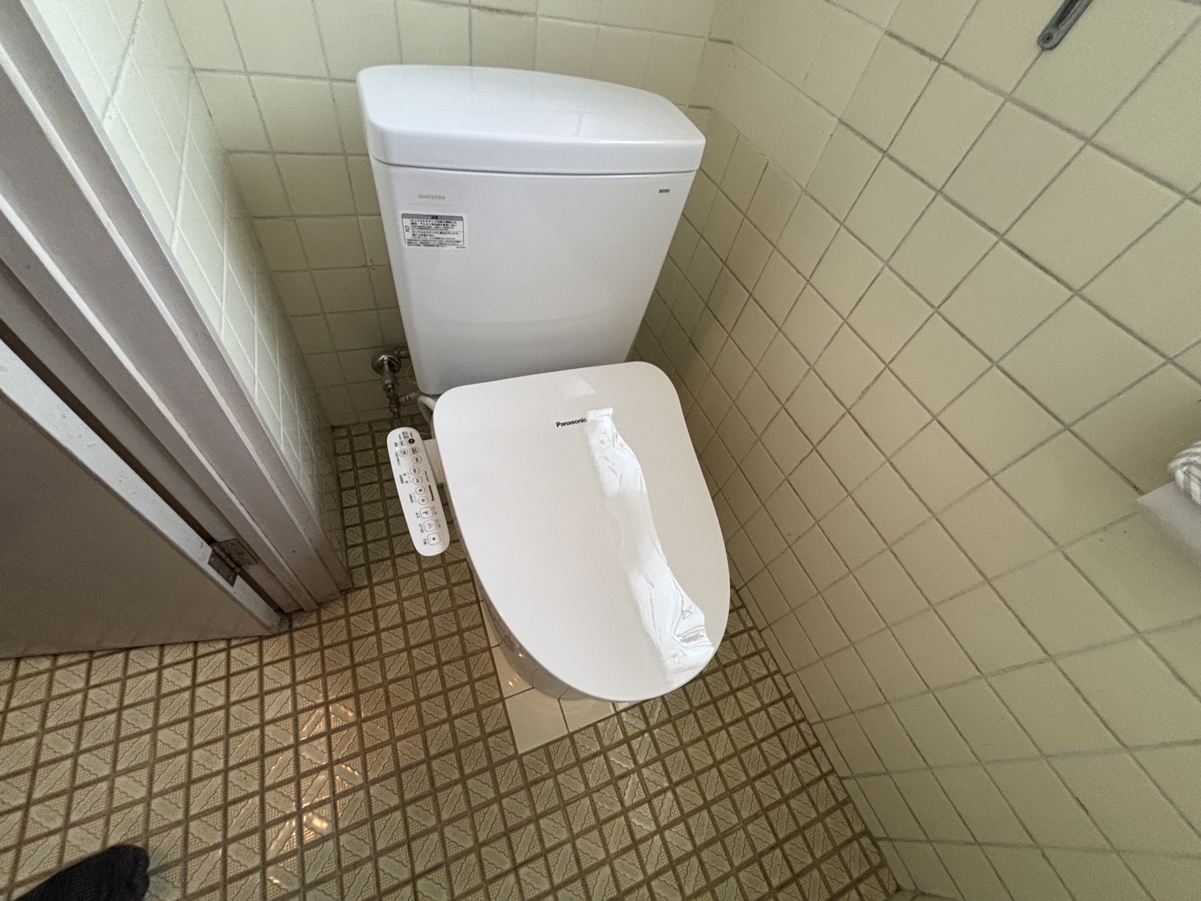 大分市T様邸トイレ交換工事後写真2