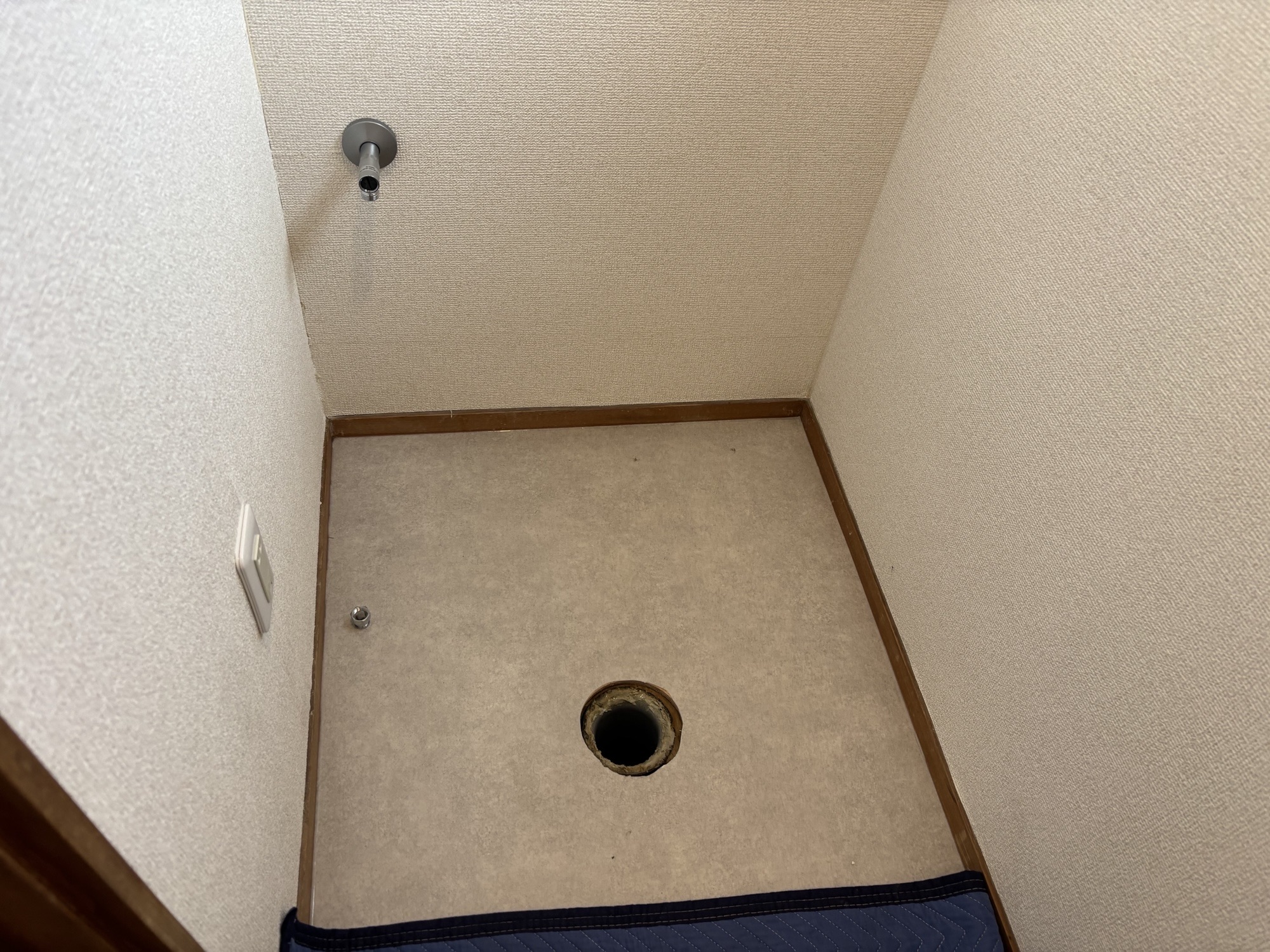別府市(株)Y様トイレ取付工事前写真